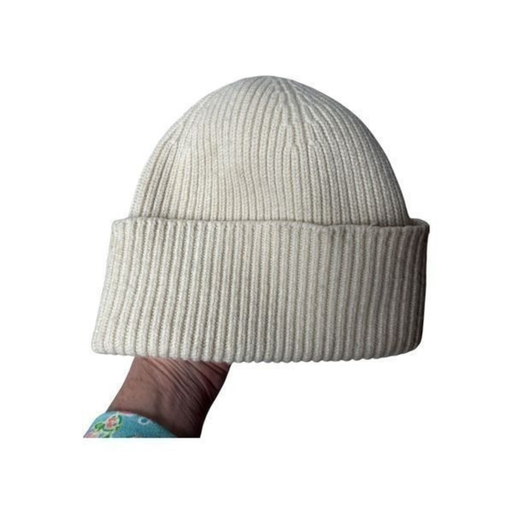Bergdorf Goodman 100% Cashmere Ribbed Knit Cuffed Beanie - Cream